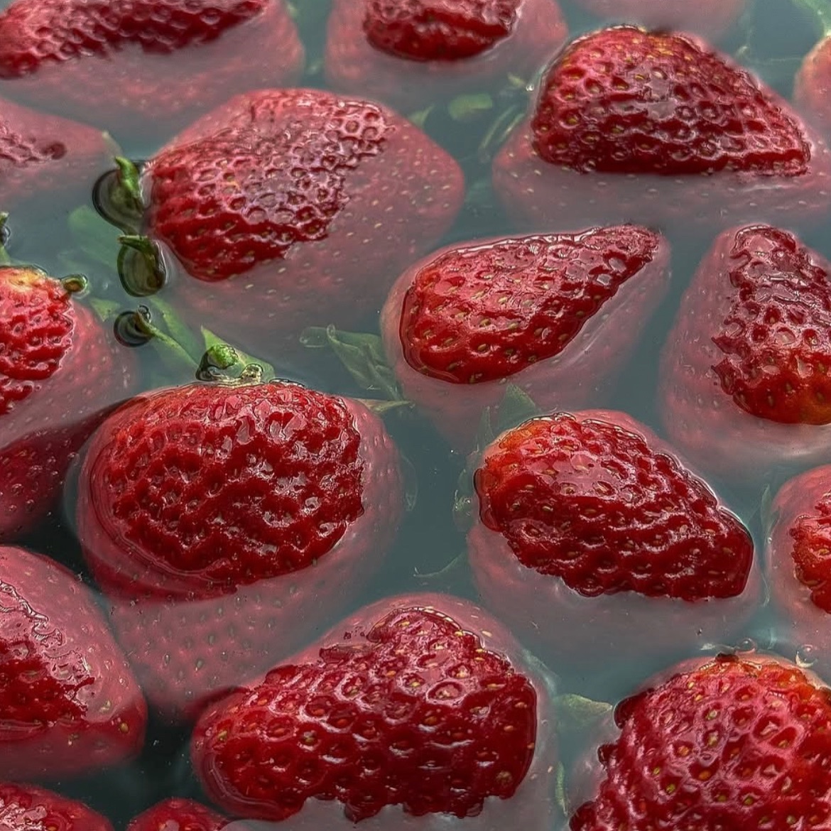 Nedelja ima nežni ukus jagoda.🍓
#imaginarijum #lifestylemagazin